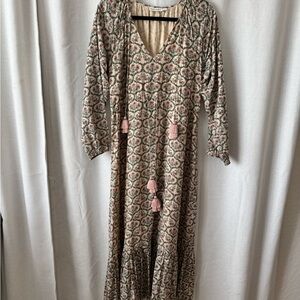 Roller Rabbit Size XS Pink and Cream Long Sleeve Dress